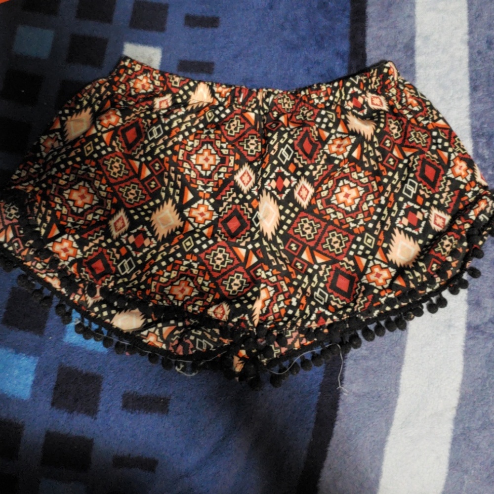 Kiss & Cry shorts